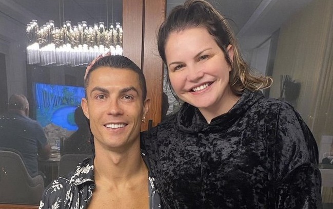Em trai hết cửa về Real, chị gái Ronaldo lại có phát ngôn gây sốc?