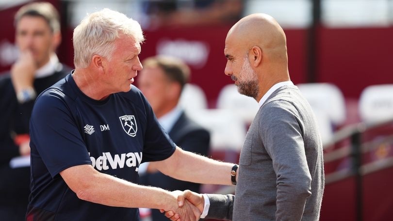 Guardiola khiến Moyes 'ngã ngửa' với chiến thuật độc dị của Man City