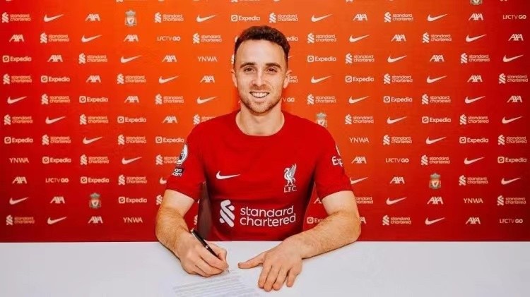 Chính thức: Diogo Jota gia hạn hợp đồng với Liverpool