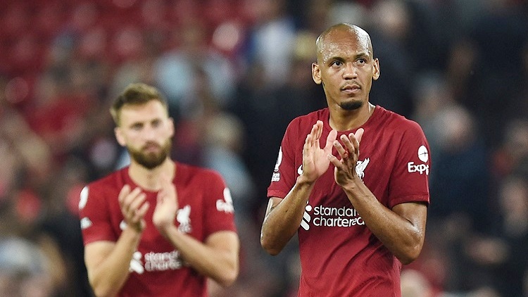 Liverpool, Fabinho và báo động đỏ ở tuyến tiền vệ