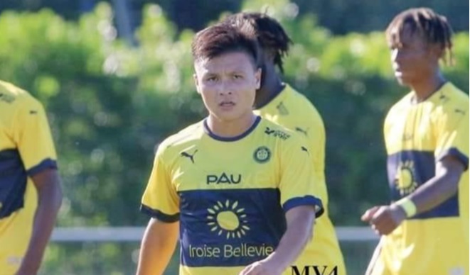 Quang Hải đối mặt với cơn “ác mộng” ngày càng lớn tại Pau FC