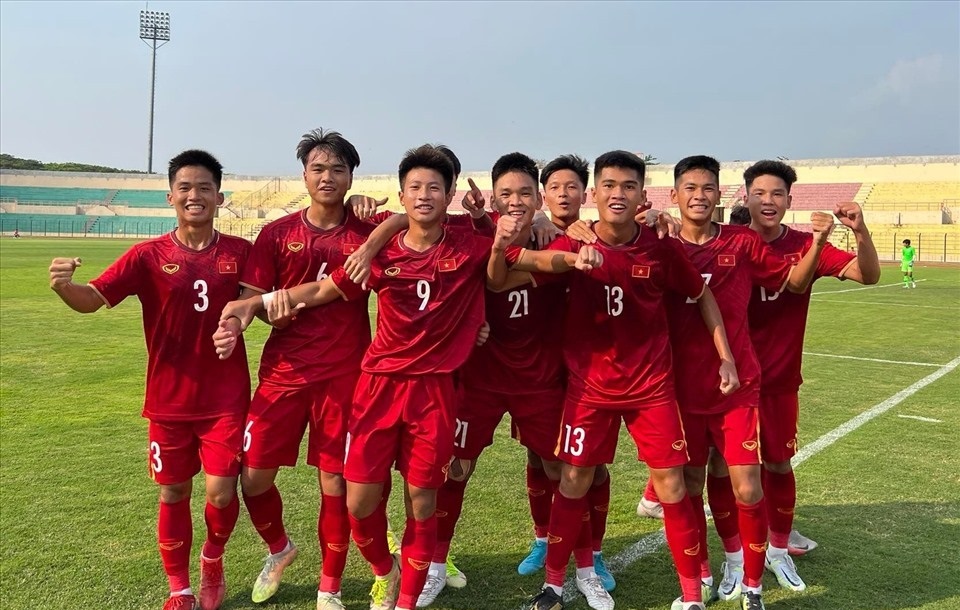 U16 Thái Lan dâng cơ hội vào bán kết cho U16 Việt Nam