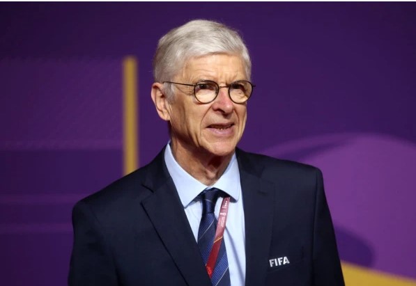 Dẫn đầu ngoại hạng Anh, Arsene Wenger tin Arsenal có danh hiệu