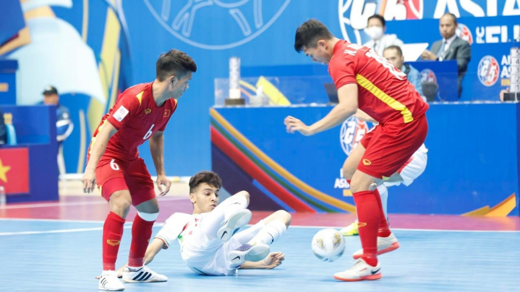 Việt Nam dừng bước ở tứ kết futsal châu Á trước gã khổng lồ Iran