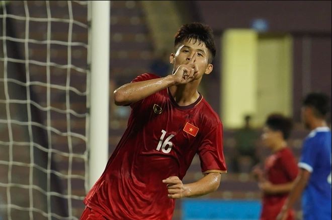 2 cầu thủ Nghệ An vào nhóm triển vọng của U17 Việt Nam sau giải châu Á