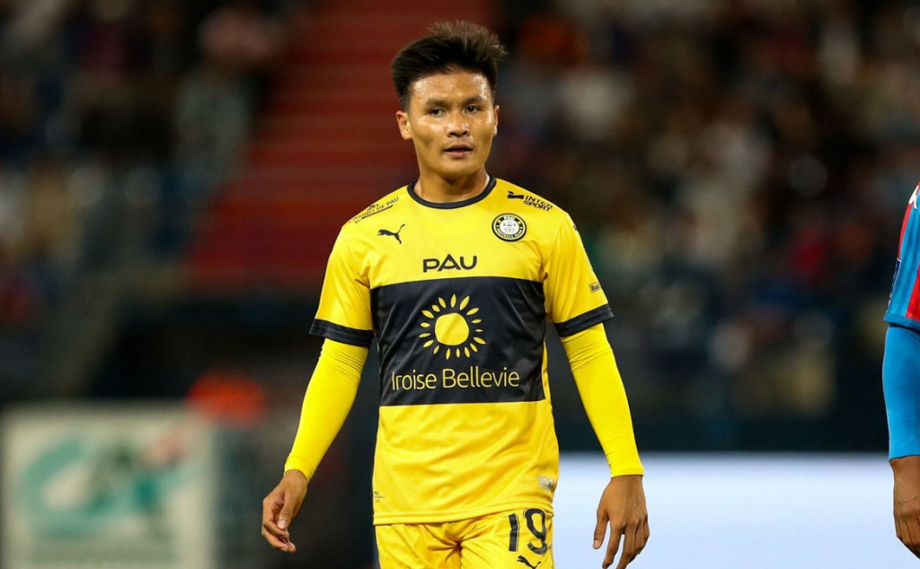 Quang Hải nên rời Pau FC sau 3 tháng nữa?