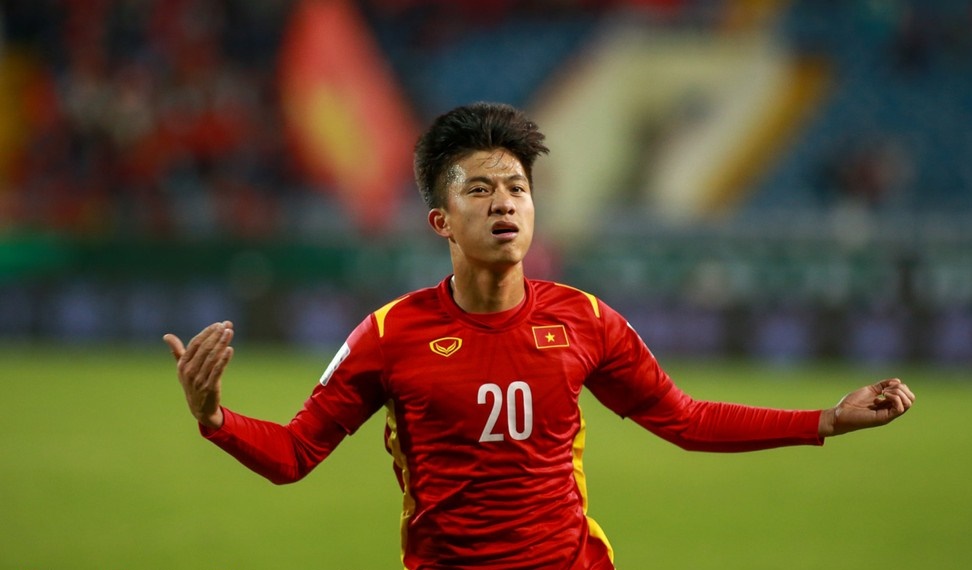 Văn Đức bay gấp sang Lào, ĐT Việt Nam có thêm viện binh trước trận ra quân AFF Cup