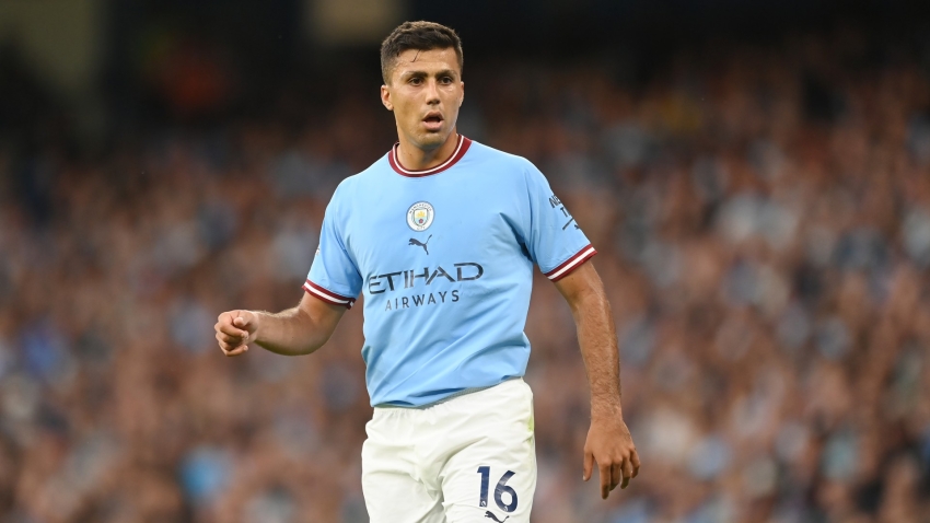 Pep Guardiola xác nhận lý do Rodri vắng mặt ở derby Manchester