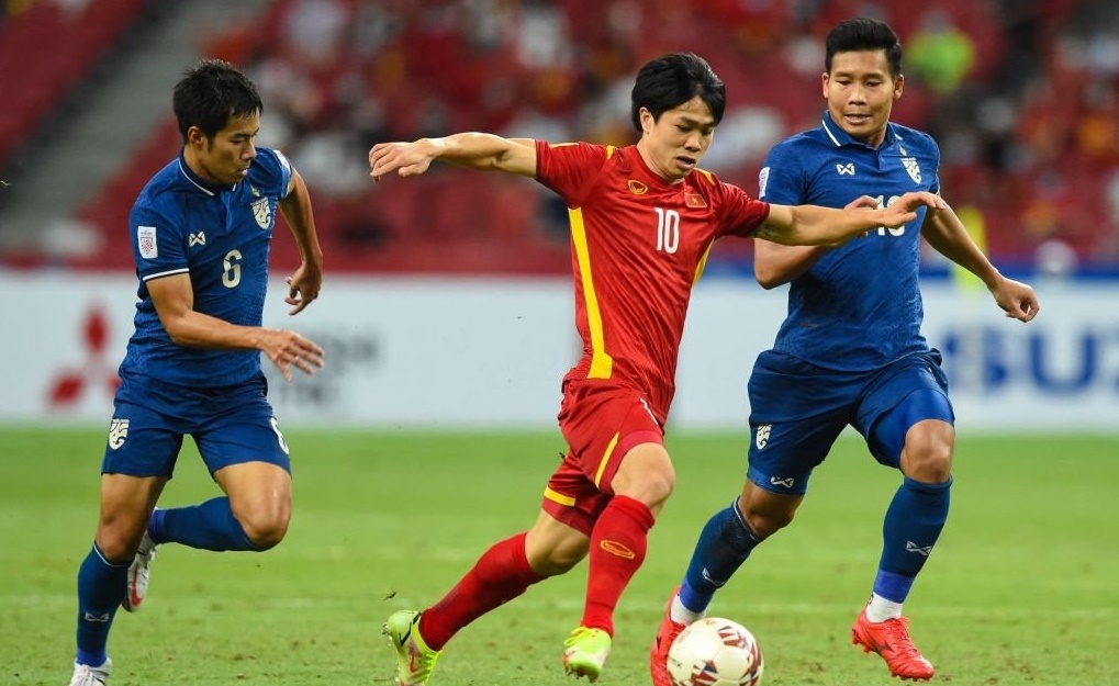 ĐT Việt Nam học gì từ chức vô địch AFF Cup của người Thái?