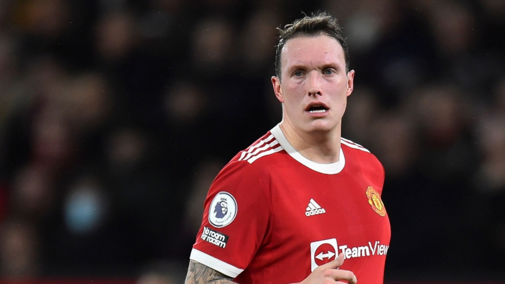 Phil Jones - Điểm sáng trong một bức tranh tối tăm tại Old Trafford