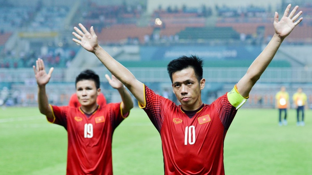 Chuyên gia đề xuất Văn Quyết thay Quang Hải ở AFF Cup 2022
