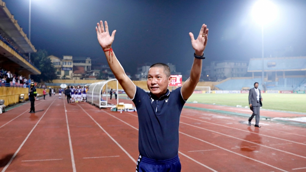 HLV Chu Đình Nghiêm dành sự tôn trọng đặc biệt cho Hà Nội FC