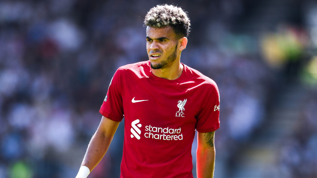 Liverpool muốn tái hiện thương vụ Luis Diaz ở chợ đông 2022