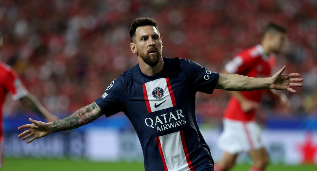 Messi: Bùng nổ ở CLB, World Cup liệu có còn là giấc mơ xa vời?