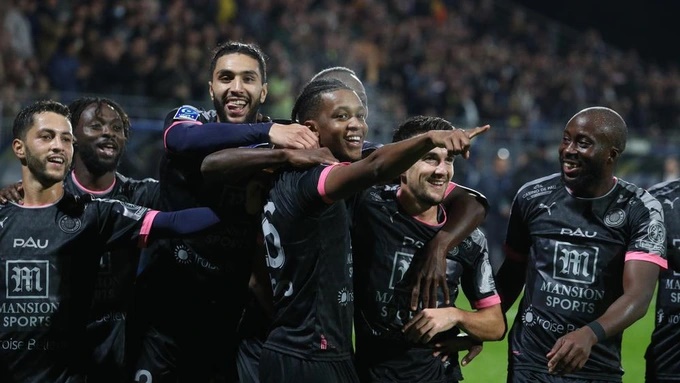 Video highlights Pau FC vs Amiens - vòng 14 Ligue 2