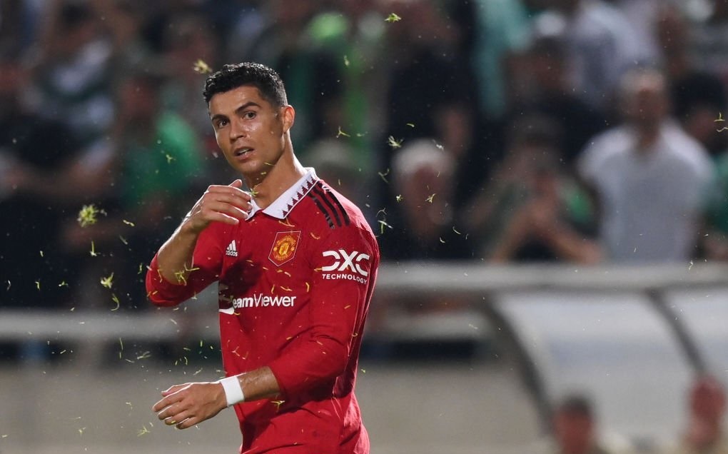 Ronaldo thiết lập kỷ lục tệ hại trong ngày MU thắng nhọc Omonia