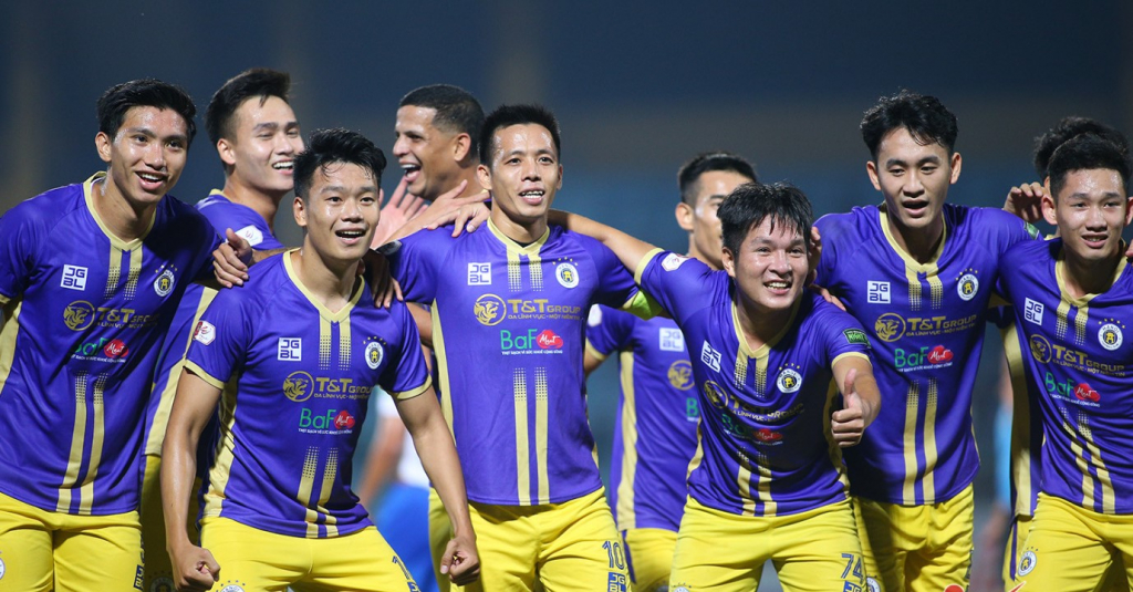Hà Nội FC loại được 1 đối thủ khỏi cuộc đua vô địch sau trận Viettel – Bình Định