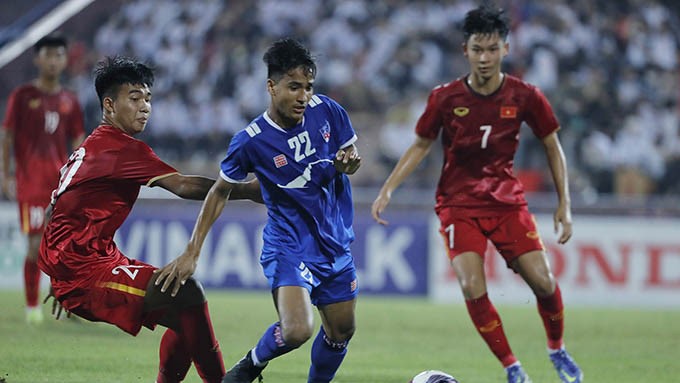 HLV U17 Việt Nam tuyên bố không ngán U17 Thái Lan  