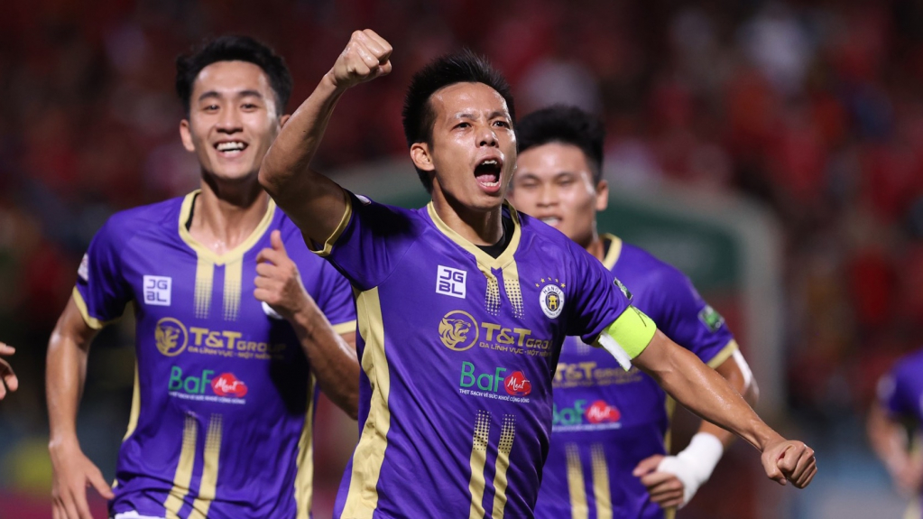 Văn Quyết chỉ ra nhân tố trẻ gây ấn tượng giúp Hà Nội FC sắp vô địch V.League