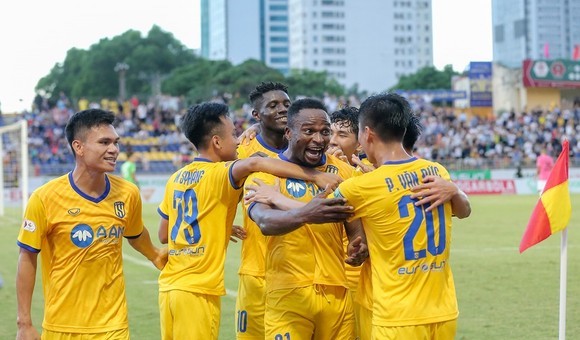 V.League 2023 chuẩn bị có thay đổi lớn, tin vui cho SLNA, HAGL và các đội bóng