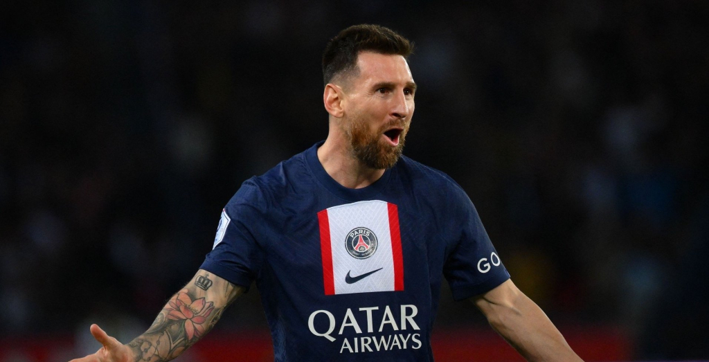 Vừa tái xuất, Messi đã nhận được “món quà” lớn