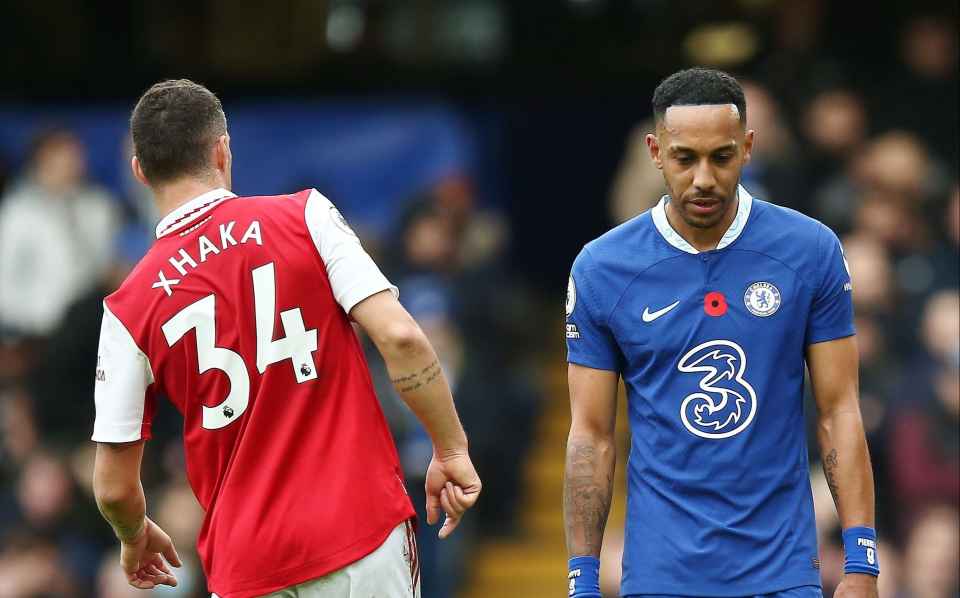 Aubameyang đáng thương trong ngày đấu Arsenal