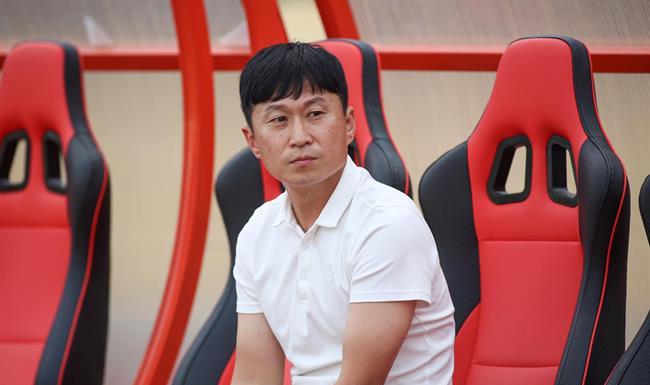 Chủ tịch Hà Nội FC lên tiếng, tiết lộ lý do chia tay HLV Chun Jae Ho
