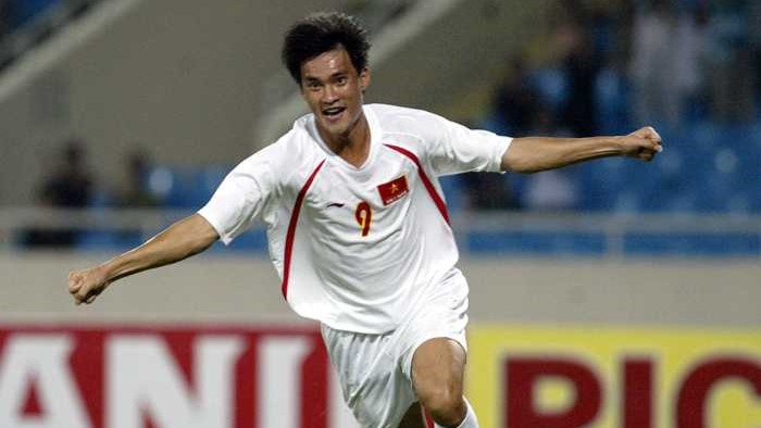 Lê Công Vinh thắng áp đảo sao Singapore trong cuộc bầu chọn bàn thắng đẹp nhất AFF Cup