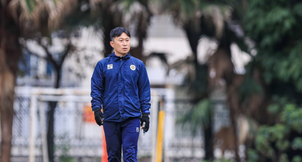 Hà Nội FC lên kế hoạch bất ngờ liên quan tới HLV Chun Jae Ho