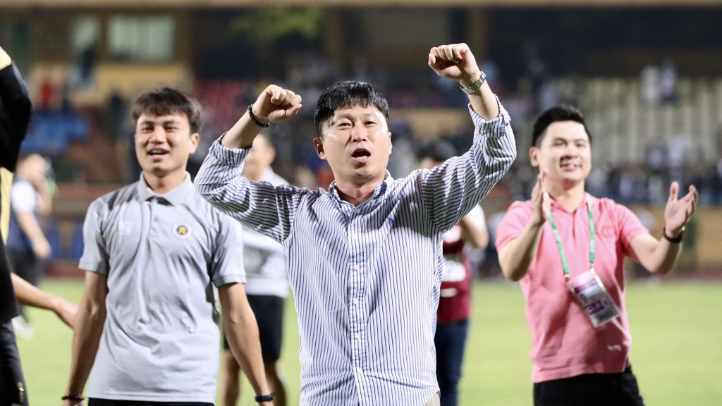 HLV Hà Nội FC muốn thắng Hà Tĩnh để vô địch V.League
