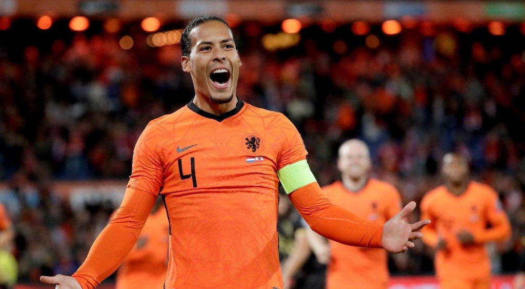 Hành động ý nghĩa của Van Dijk, De Jong và tuyển Hà Lan tại World Cup 2022
