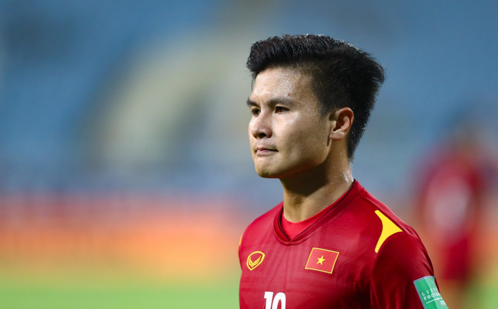 Quang Hải đón tin buồn ở Pau FC trước khi về tập trung ĐT Việt Nam