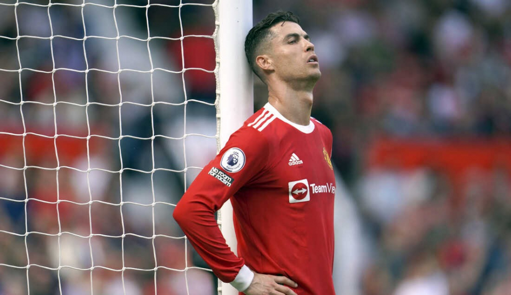 MU sẽ chấm dứt hợp đồng của Ronaldo với một điều kiện