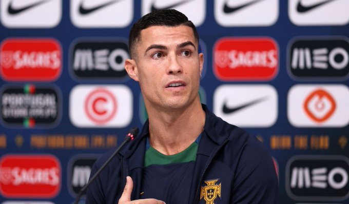 Ronaldo lần đầu lên tiếng sau tuyên bố sốc về MU, thận trọng ở World Cup 2022