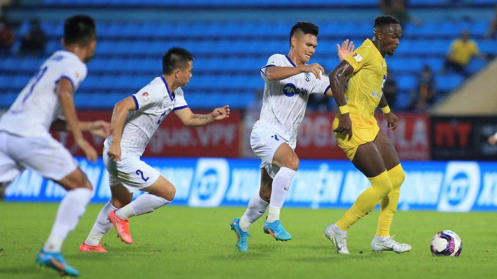 SLNA đấu Nam Định: Các tài năng trẻ trình làng V.League