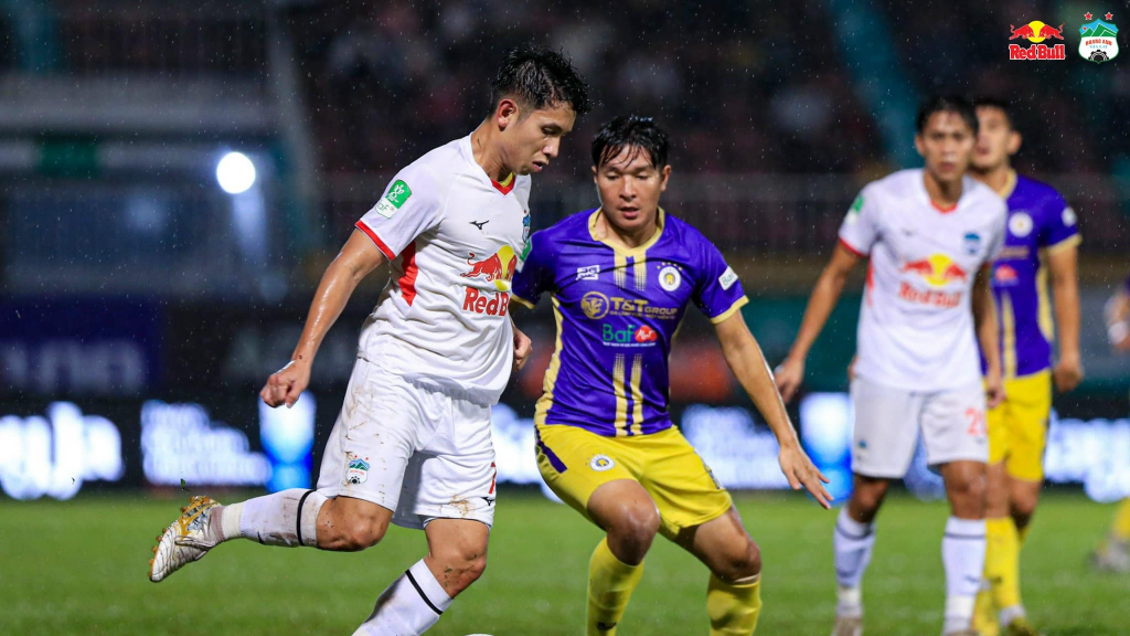 Văn Thanh đá hỏng penalty, HAGL nhường vé đá chung kết Cúp QG cho Hà Nội FC