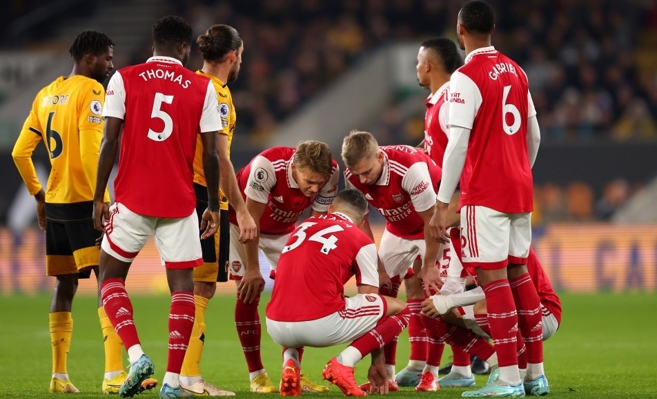 Xhaka và 4 cầu thủ Arsenal đồng loạt gặp vấn đề về sức khỏe