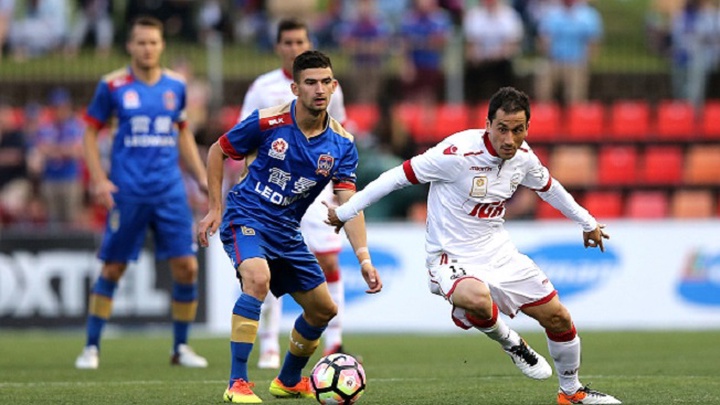 Soi kèo Adelaide vs Newcastle Jets, 16h15 ngày 27/12, VĐQG Australia