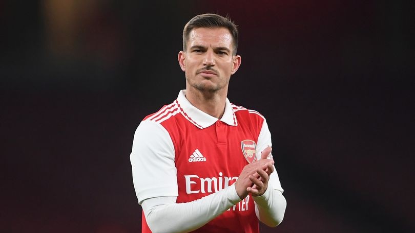 Arsenal đã xác định được người thay thế lão tướng Cedric Soares