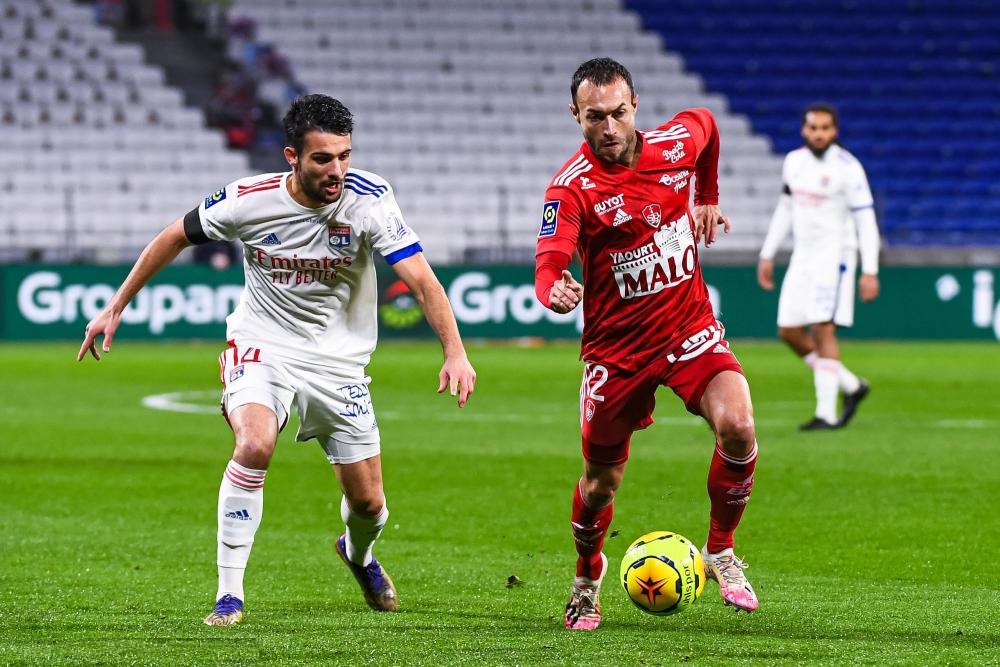 Soi kèo Brest vs Lyon, 03h00 ngày 29/12, Ligue 1