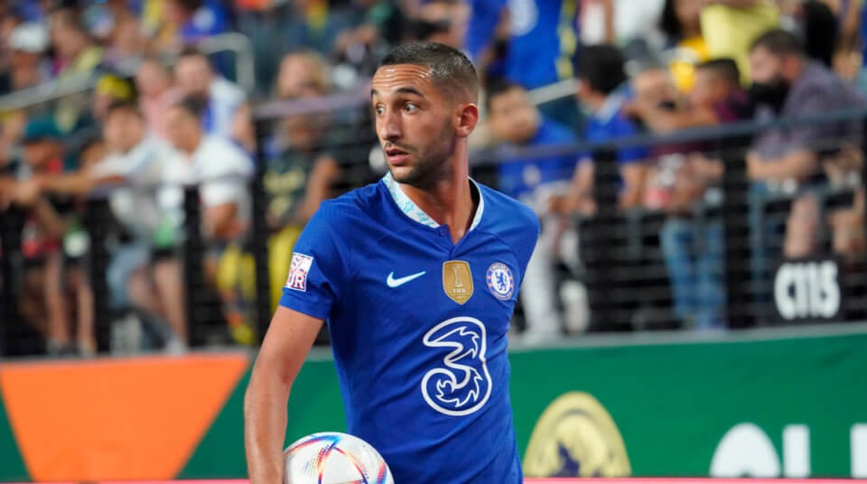 Lý do Hakim Ziyech không thể rời Chelsea đến AC Milan