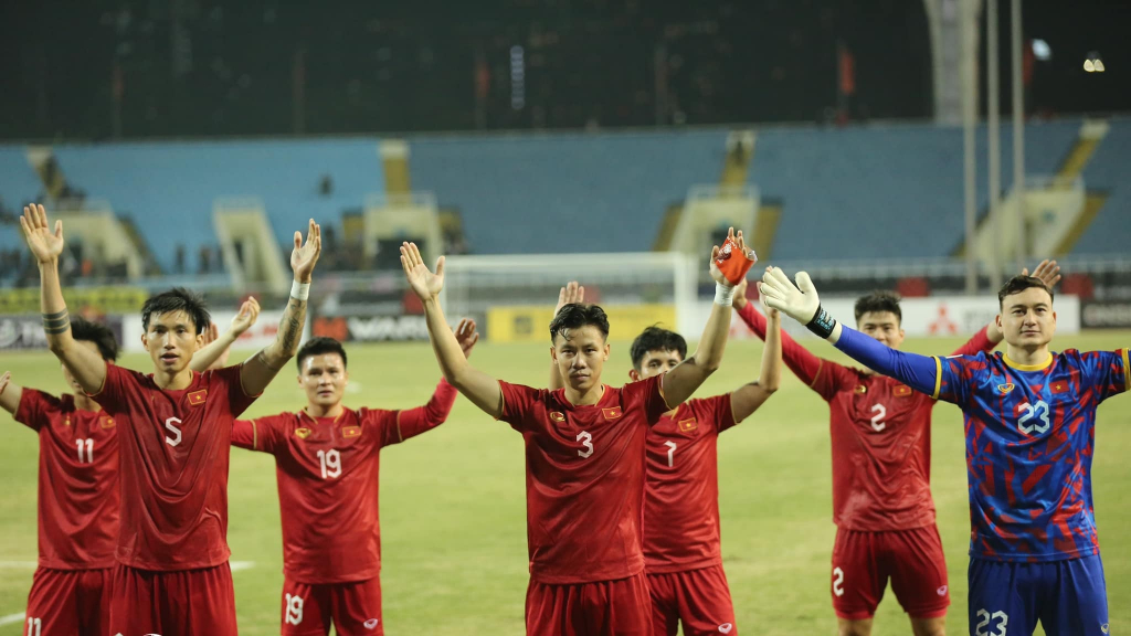 Bóng đá Việt Nam đã vượt xa trình độ bóng đá Malaysia