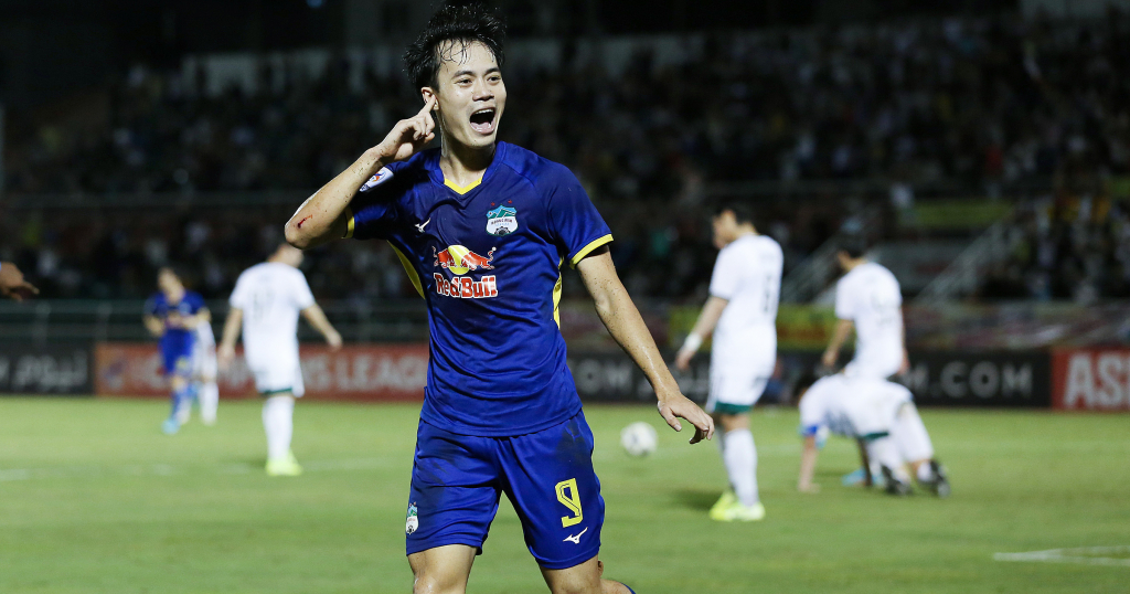 NÓNG: Văn Toàn đạt thỏa thuận, sắp gia nhập đội bóng Hàn Quốc