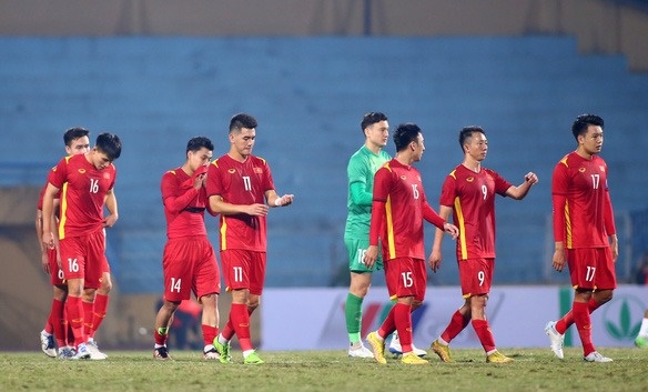 Vì sao tuyển Việt Nam đi ngược lại xu hướng ở AFF Cup 2022?