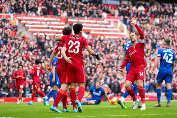 Liverpool thắng dễ Cardiff ngày ra mắt tân binh Luis Diaz