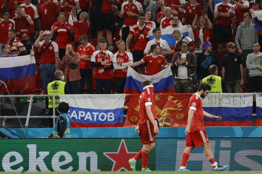 FIFA chính thức loại Nga khỏi World Cup 2022, UEFA “truất quyền” Spartak
