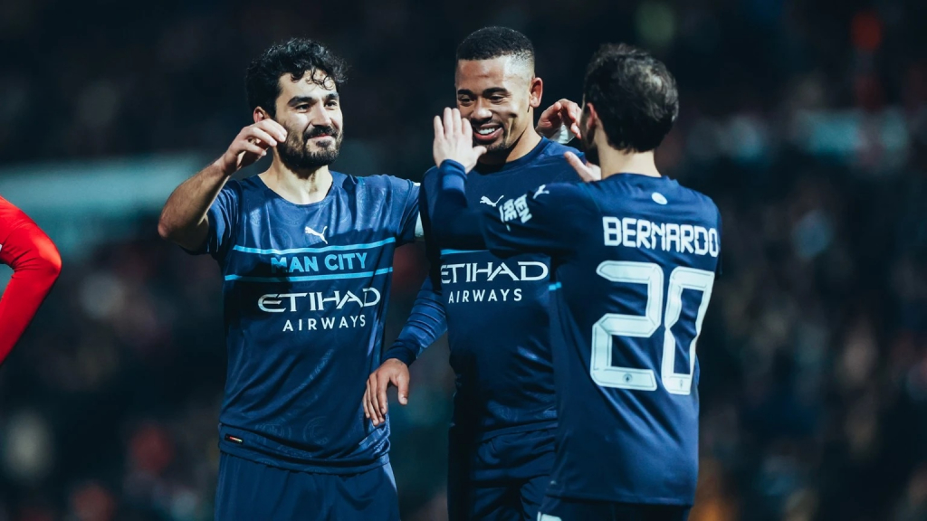 Sau nhiều năm thống trị bóng đá Anh, Man City vẫn đang tiến bộ mỗi ngày