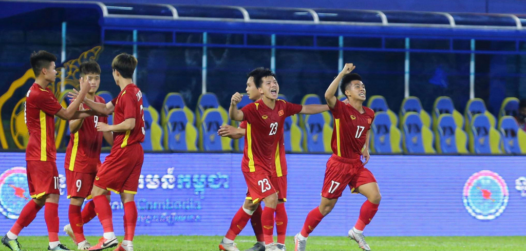 Quang Hải là hình mẫu cho người hùng của U23 Việt Nam trước Thái Lan