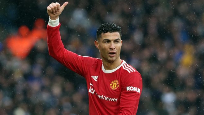 Ronaldo phản ứng đanh thép giữa tin đồn MU lục đục nội bộ