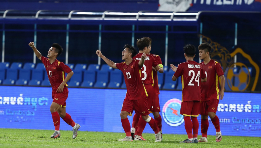 U23 Việt Nam thắng U23 Thái Lan, hiên ngang vào bán kết